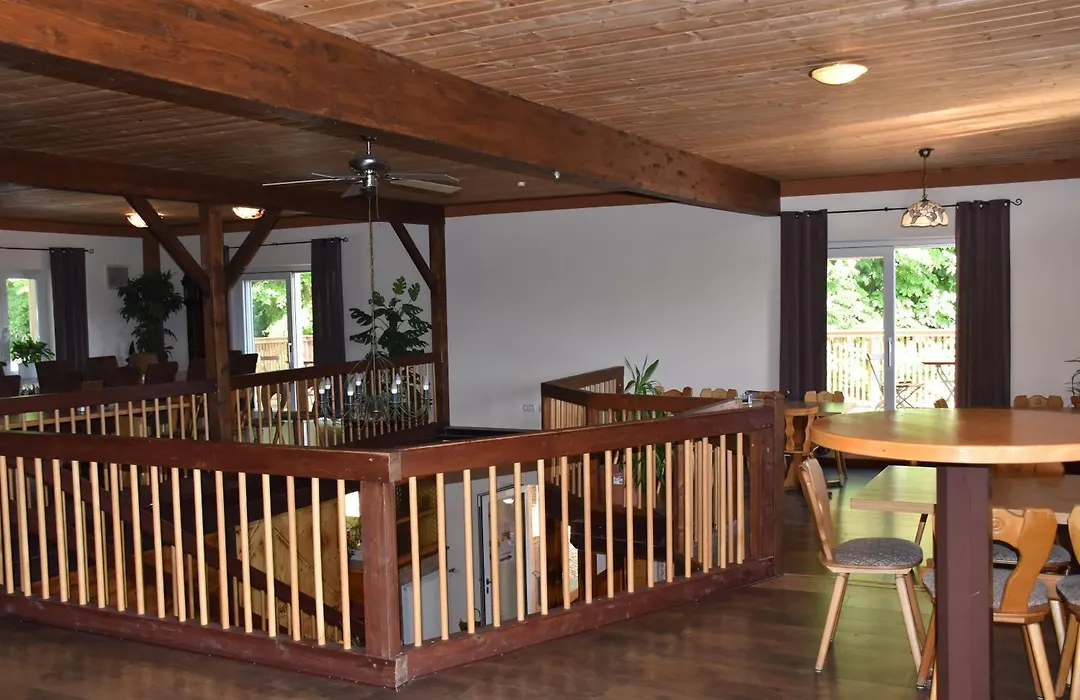 Gasthaus und Pension Halli-Galli-1
