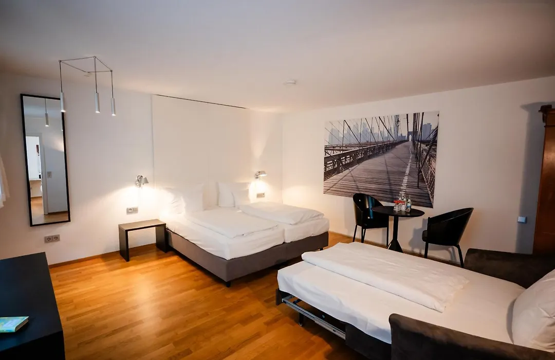 Hotel am Main-1