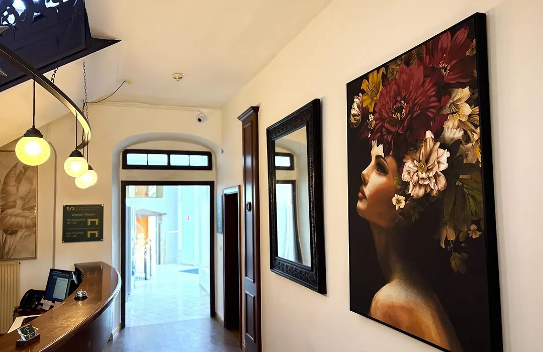 Hotel Goldener Adler Garni-1