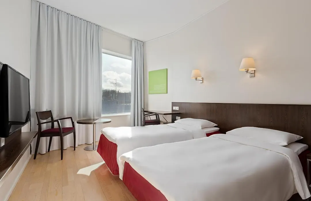 Park Inn By Radisson Meriton Conference & Spa Hotel Tallinn-1