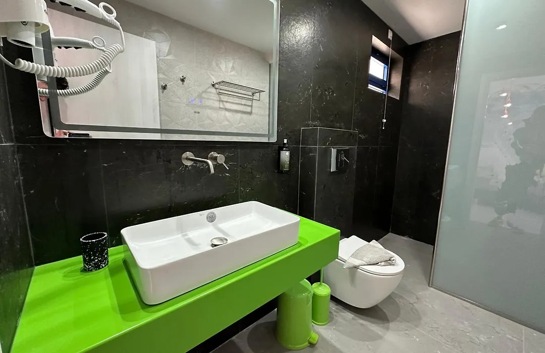 Bouradanis Art Hotel-1
