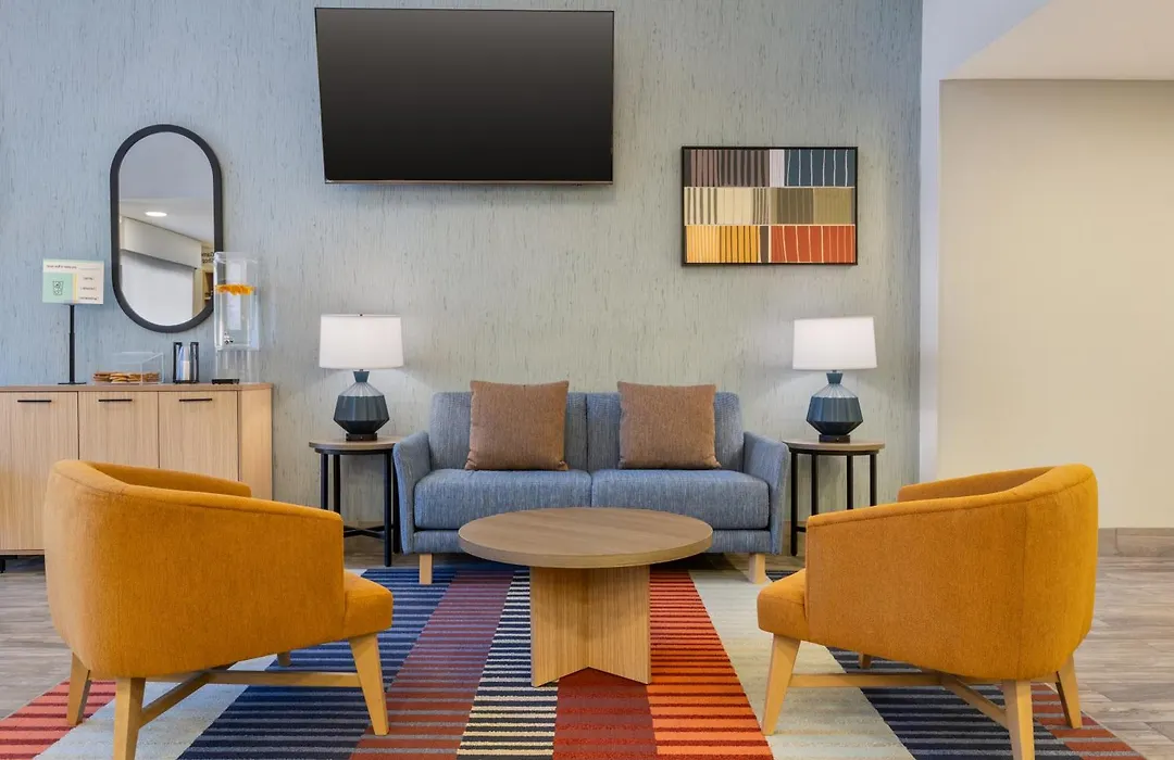 Lake Norman Inn And Suites-1