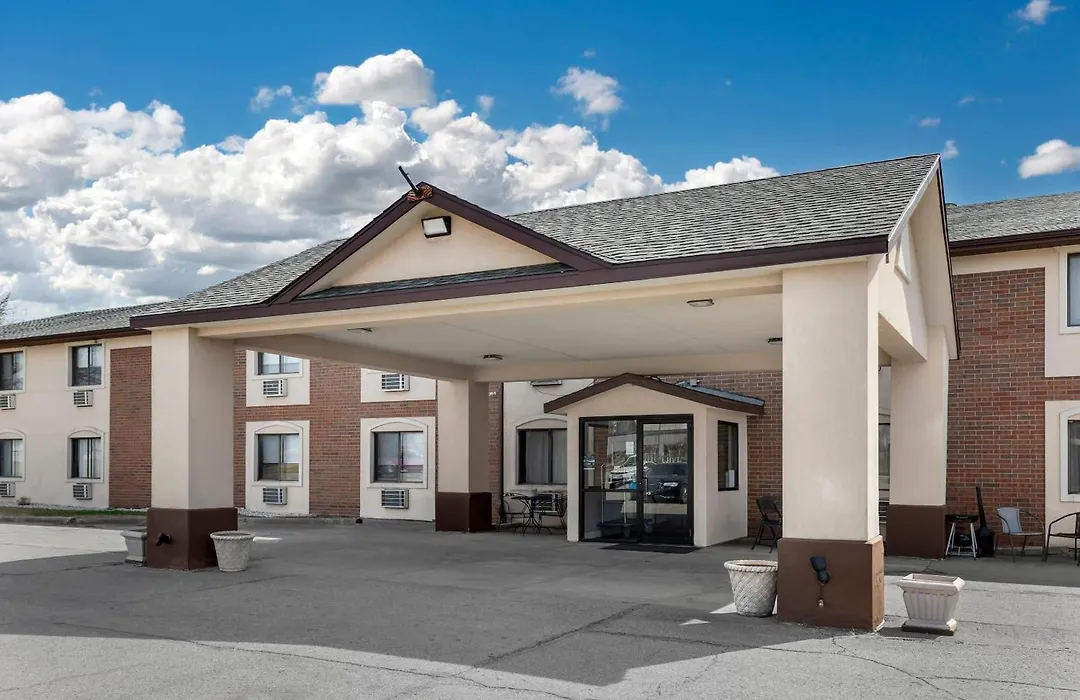 Quality Inn & Suites Ottumwa North-1