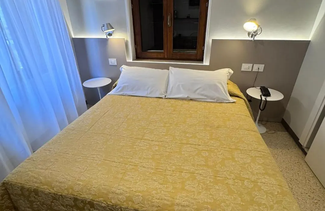 Hotel Adriatico-1