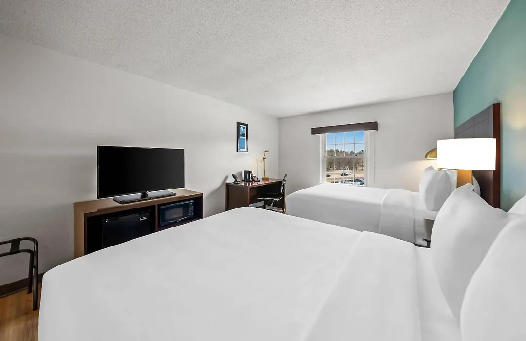 Comfort Inn Foxboro - Mansfield-1