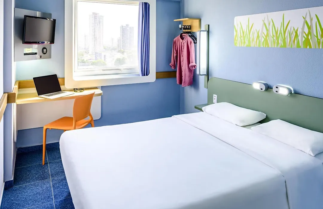 Ibis Budget Belem-1