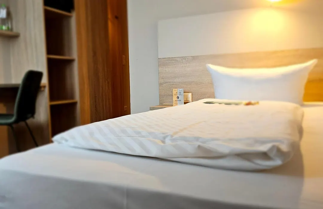 Hotel Alpha-1