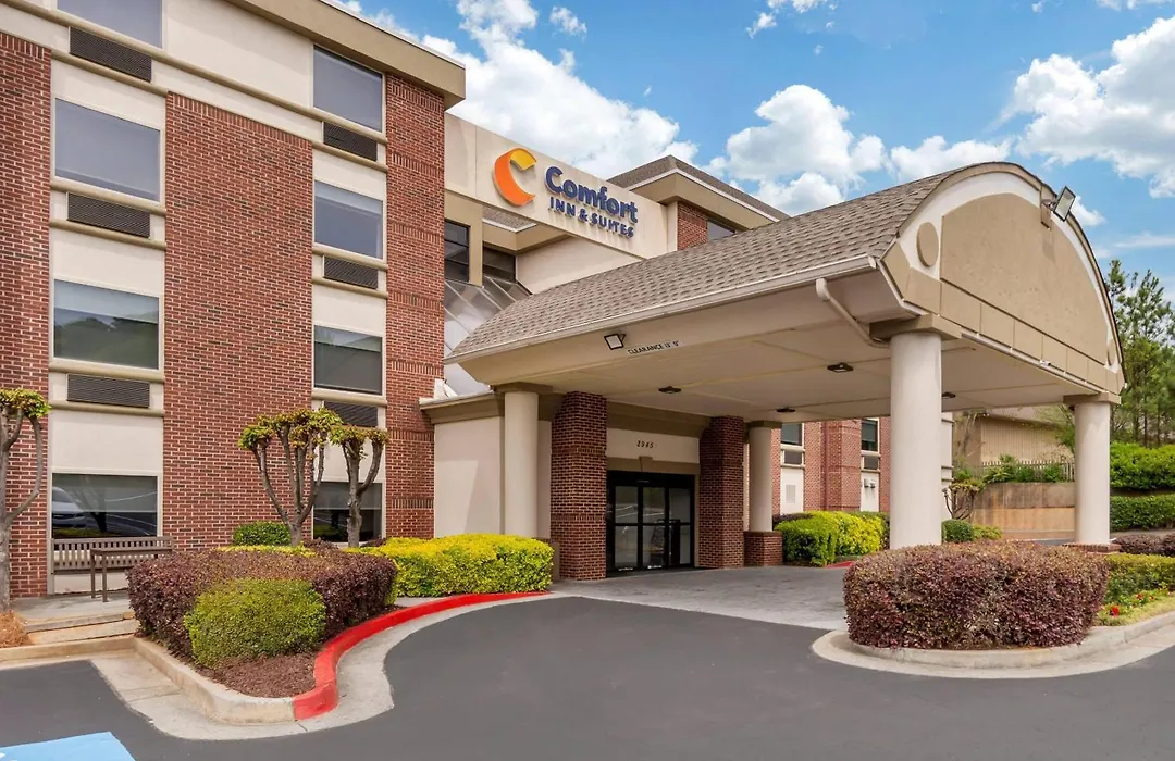 Comfort Inn & Suites Suwanee - Sugarloaf-1