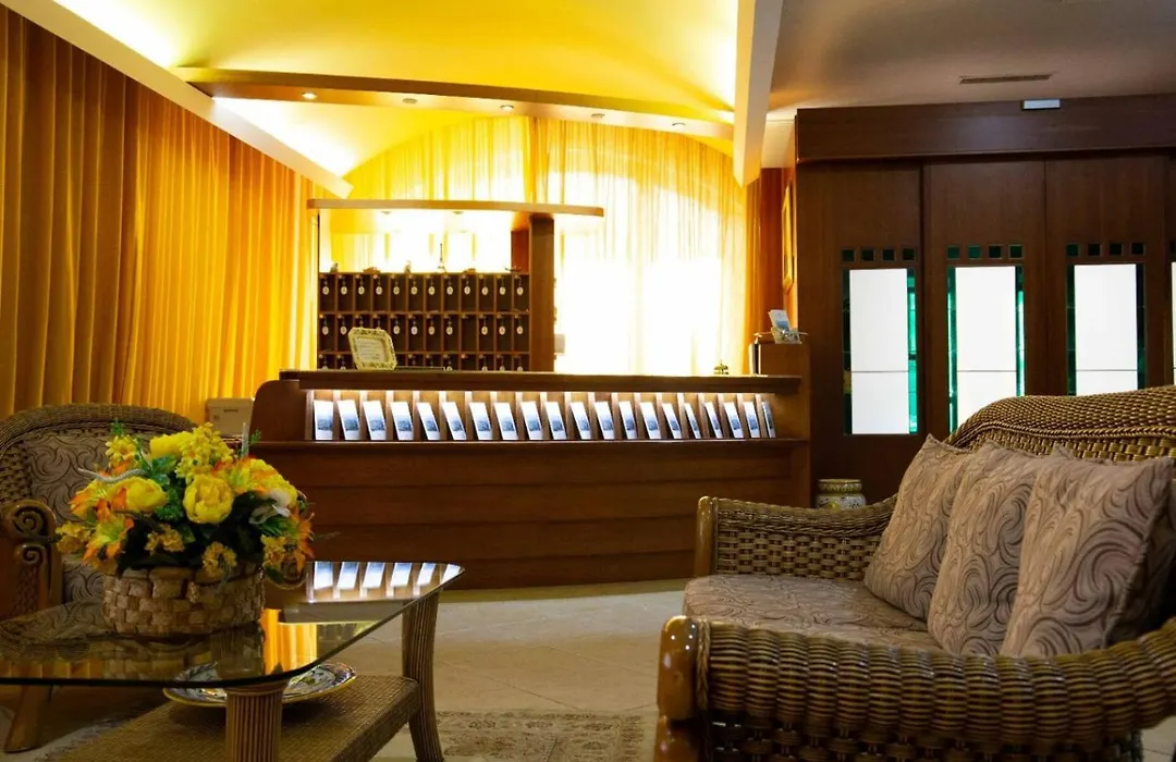 Hotel Maddaloni-1