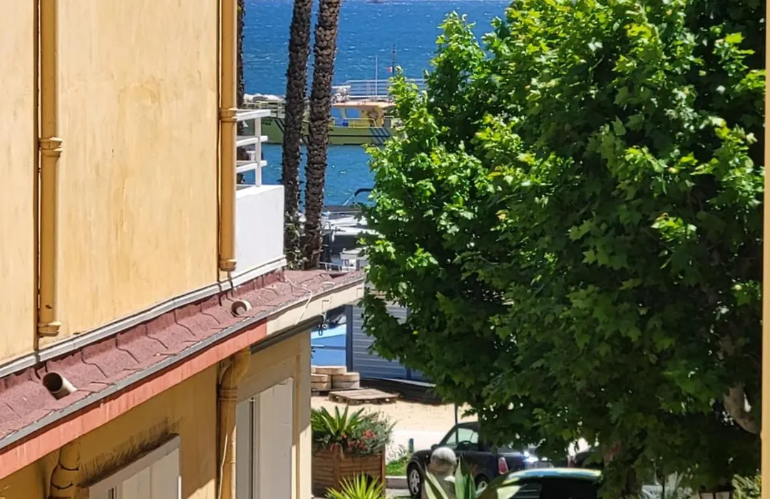 Hôtel L'Oustaou-1