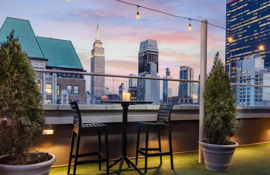 Doubletree By Hilton New York Times Square South-1
