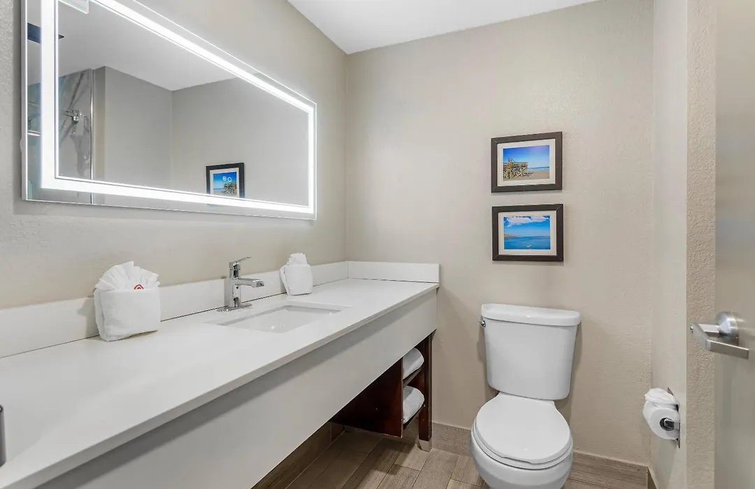 Comfort Suites West Jacksonville-1