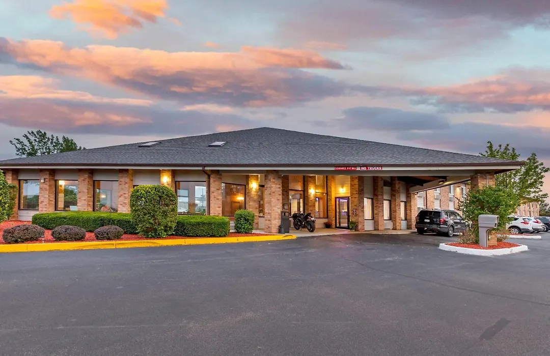 Rodeway Inn Coopersville-1