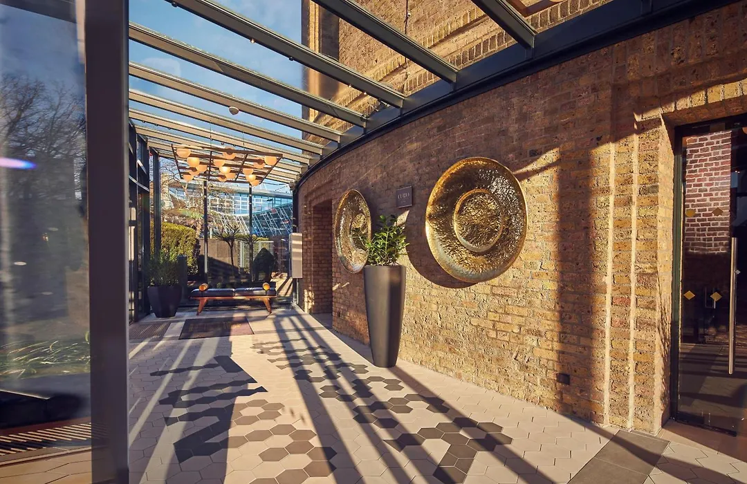 Wasserturm Hotel Cologne, Curio Collection By Hilton-1