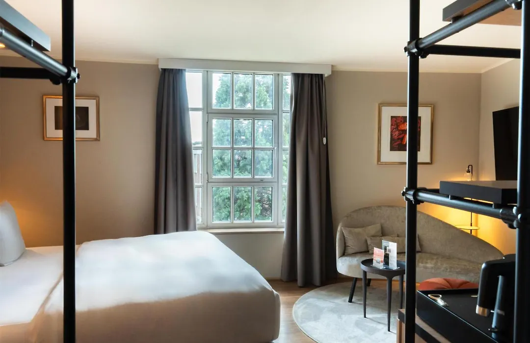 Wasserturm Hotel Cologne, Curio Collection By Hilton-1