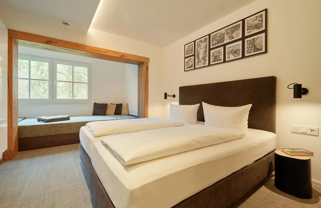 Hotel und Weingut Karlsmühle-1