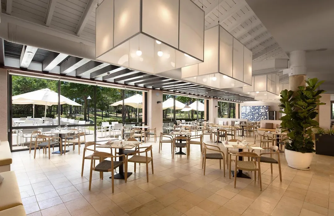 Doubletree By Hilton Islantilla Beach Golf Resort-1
