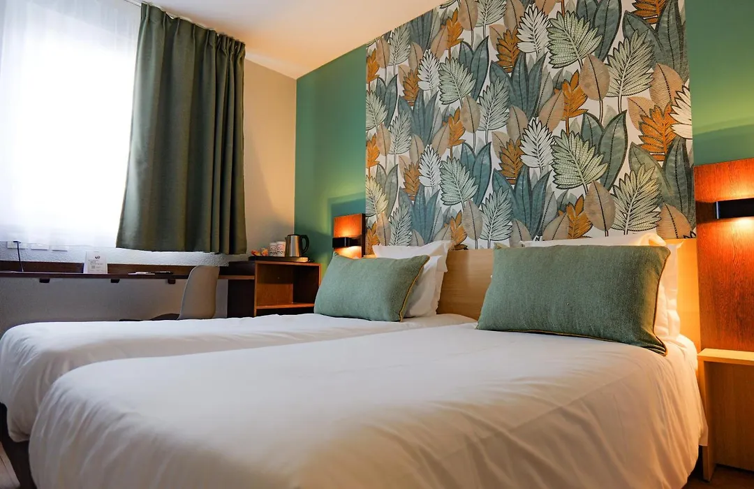 Comfort Hotel Clermont Saint Jacques-1