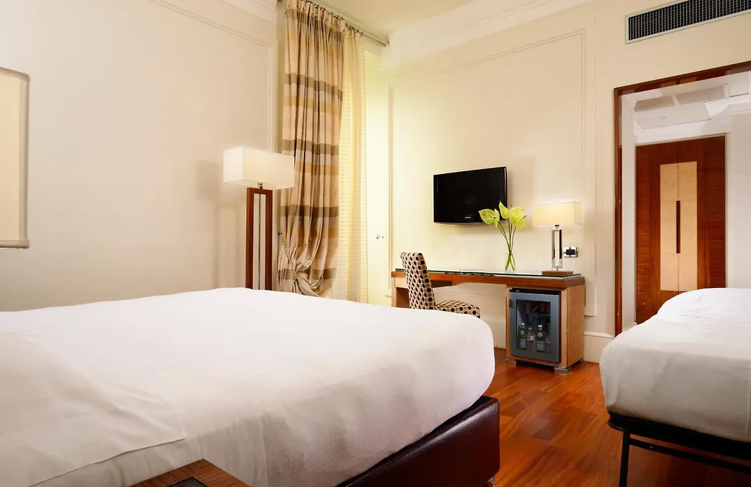 Una Hotels Deco Roma-1