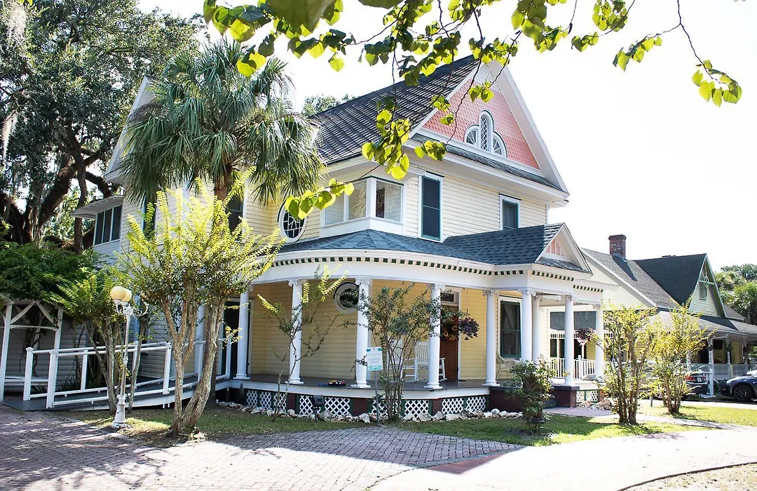 Sweetwater Branch Inn-1