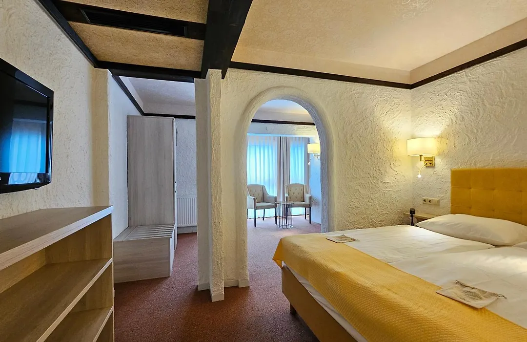 Contel Hotel-1
