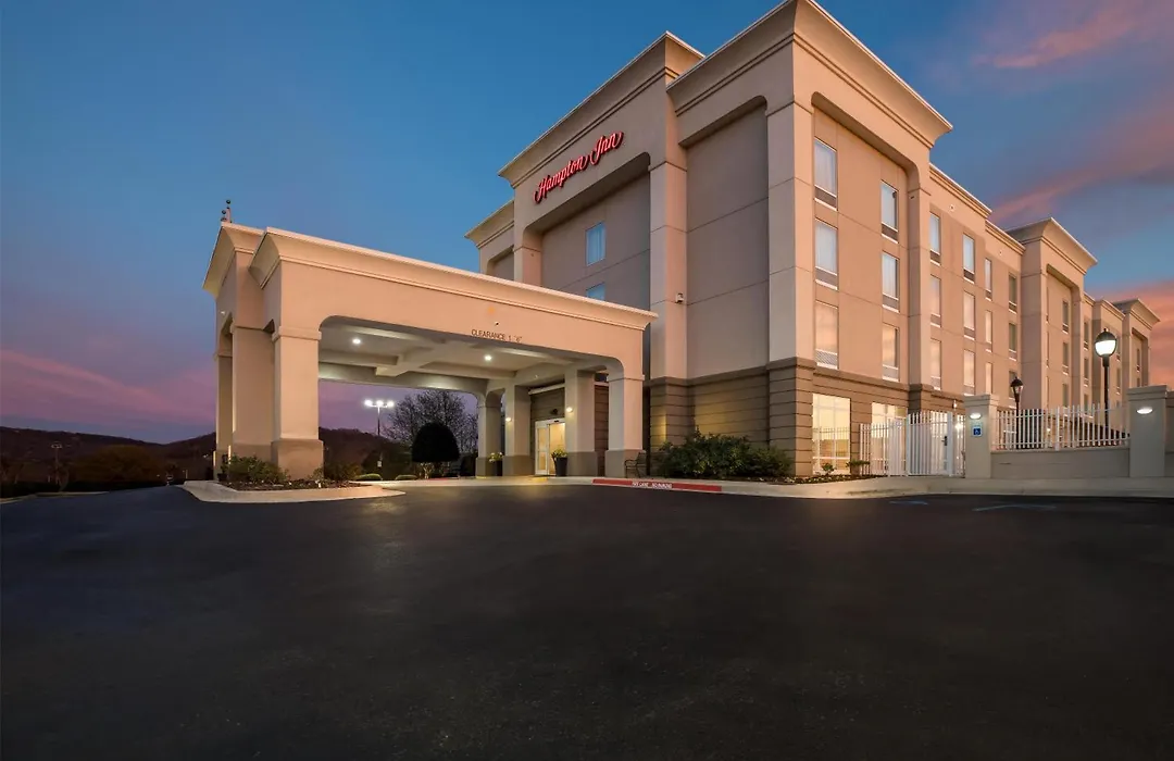 Hampton Inn Guntersville-1