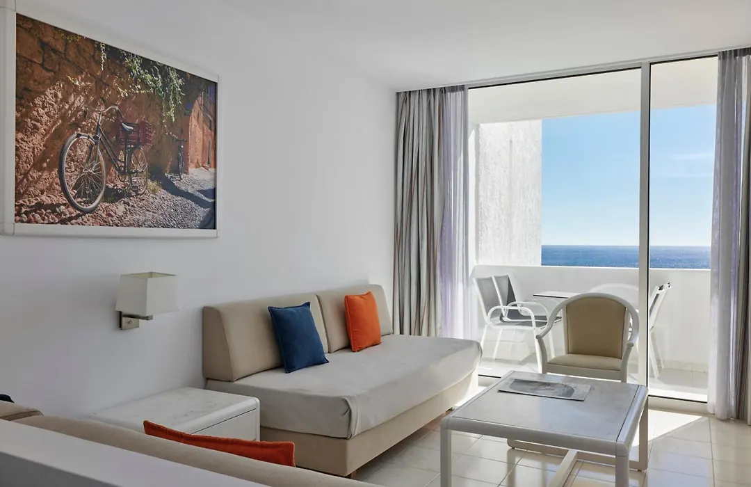 Epsilon Hotel Apartments-1
