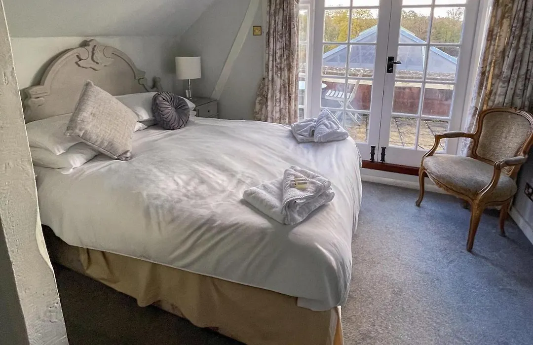 The White Hart Inn-1