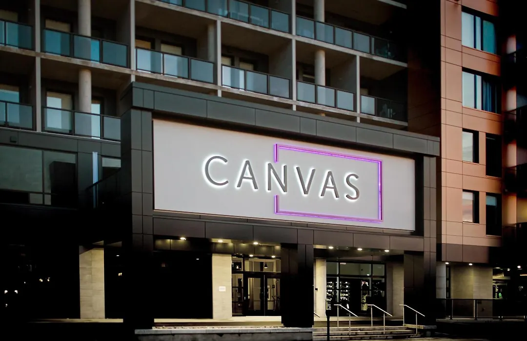 Canvas Moncton, Tapestry Collection By Hilton-1