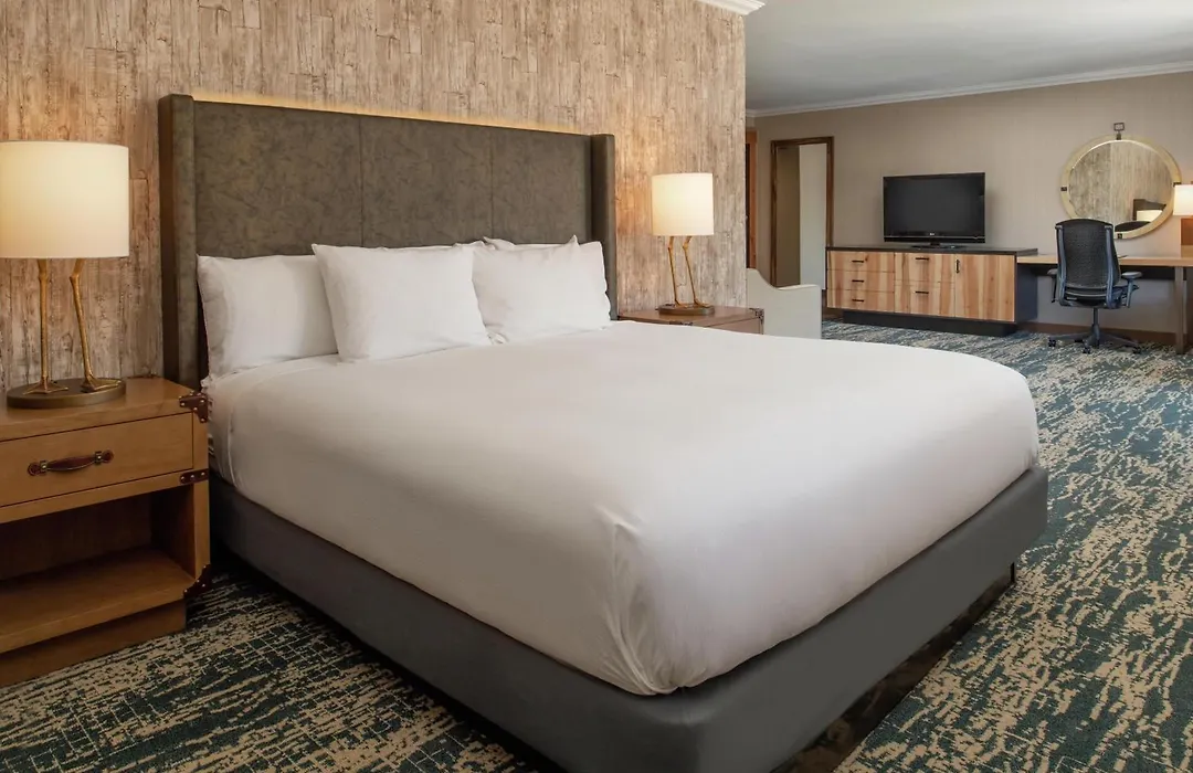 Edgewater Missoula, Tapestry Collection By Hilton-1