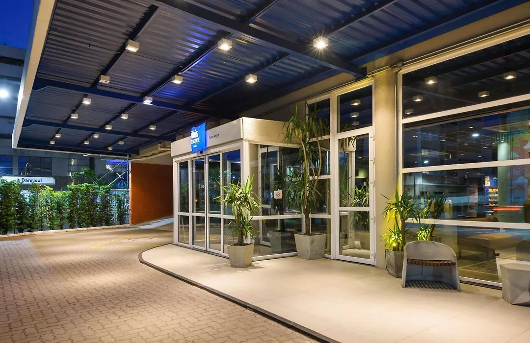 Ibis Budget Porto Alegre - Super Economico-1