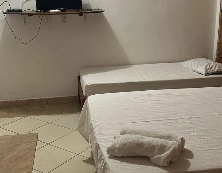 Casa Brasil pousada e lazer-1