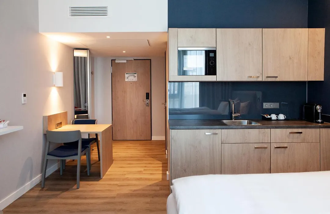 Holiday Inn Express & Suites - Basel - Allschwil By Ihg-1