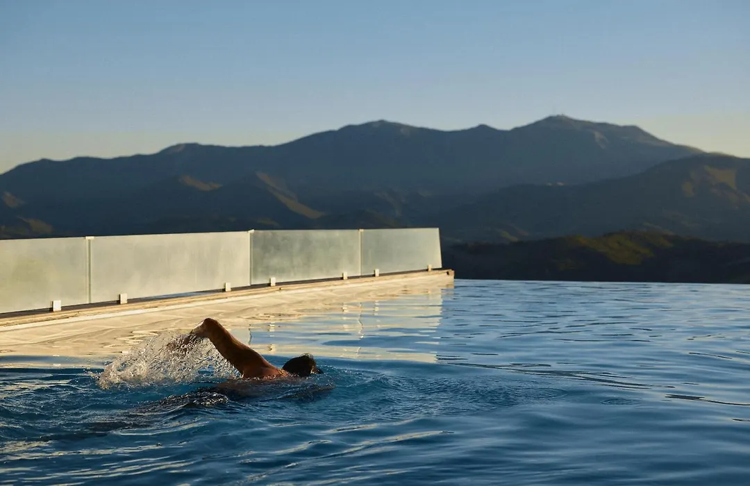 Aura Relais-1