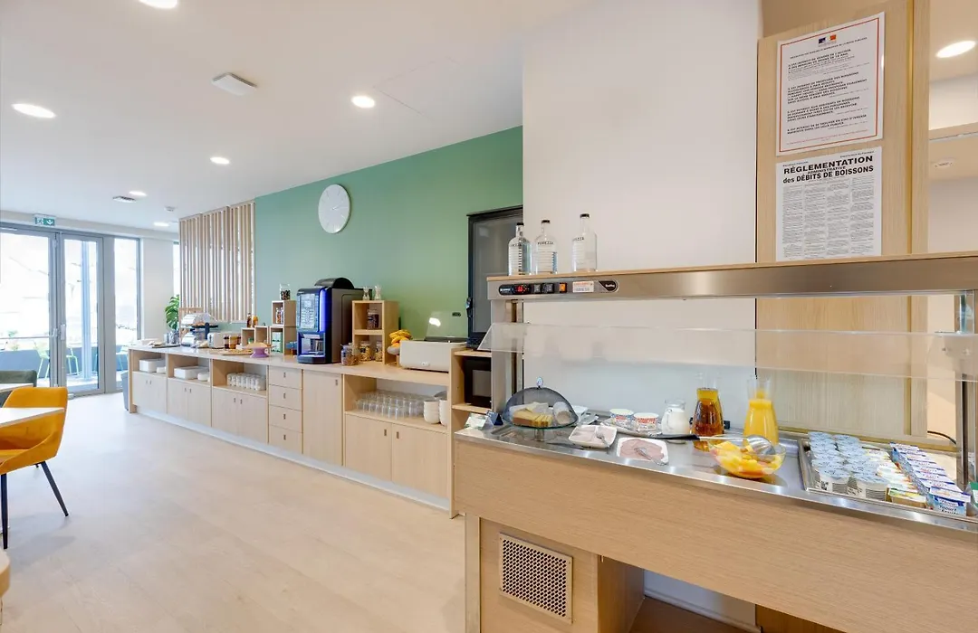 Karaez Hôtel - BritHotel Carhaix-1
