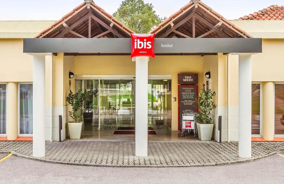 Hotel Ibis Setubal-1