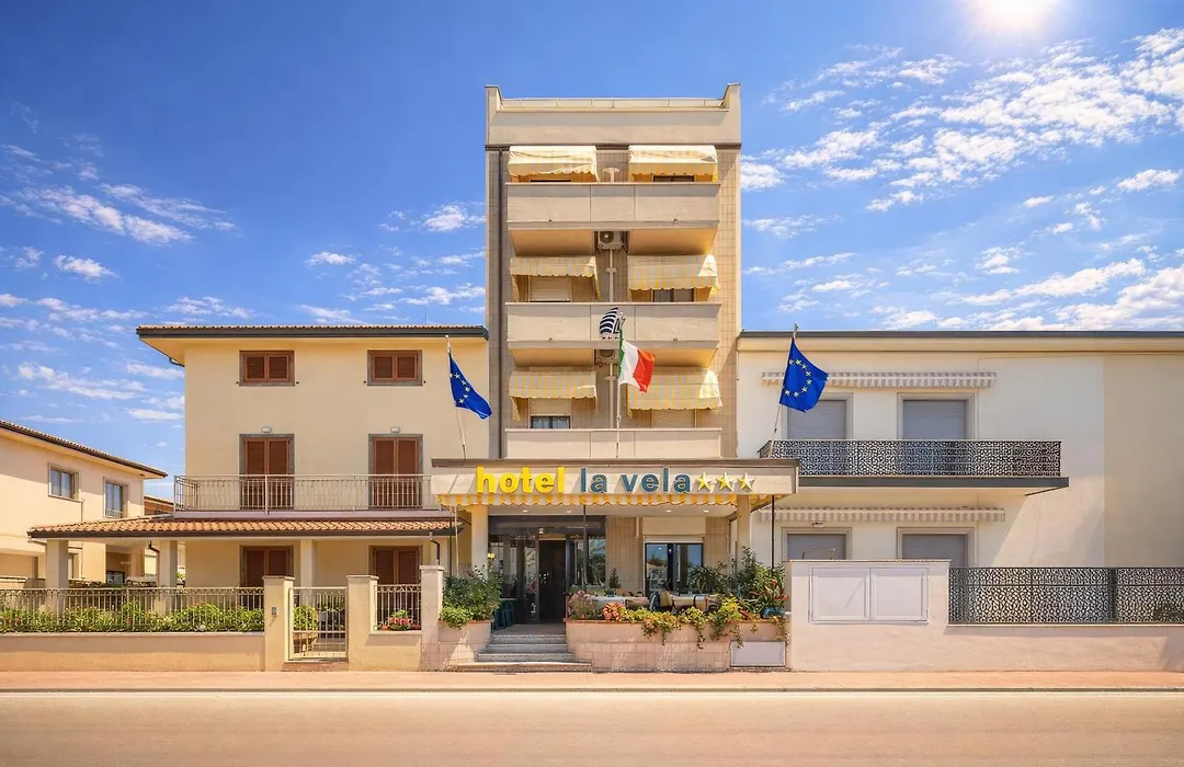 Hotel La Vela-1