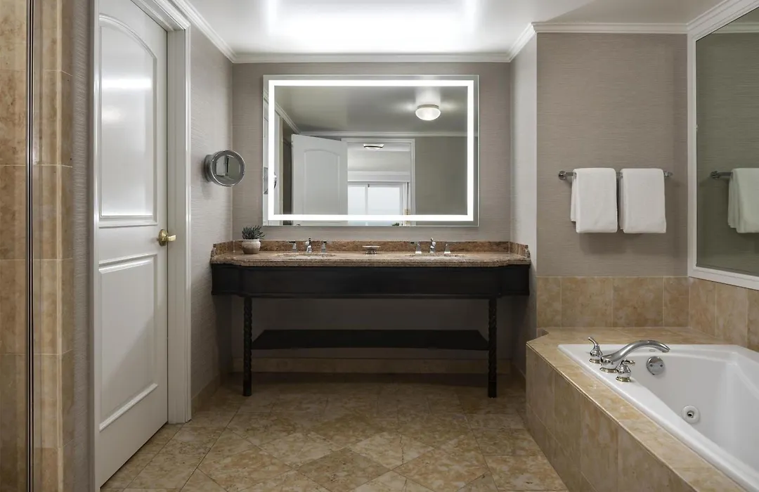 Hyatt Regency Huntington Beach Resort And Spa-1