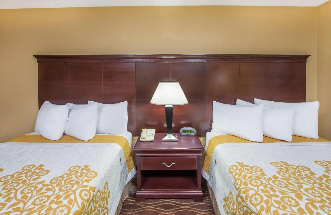 Days Inn By Wyndham Paducah I-24 Exit 4-1