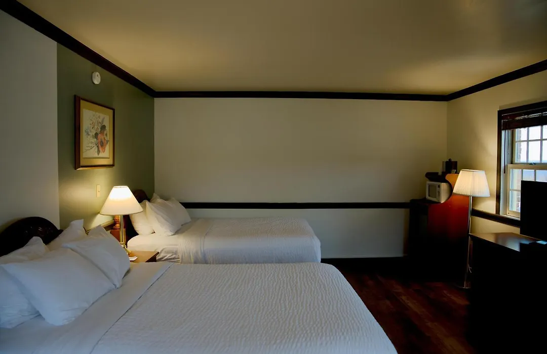 Clarion Inn Strasburg - Lancaster-1