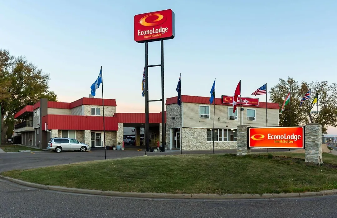 Econo Lodge Inn & Suites Medicine Hat Highway 1-1