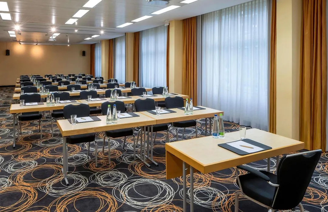 Mövenpick Hotel Nürnberg Airport-1