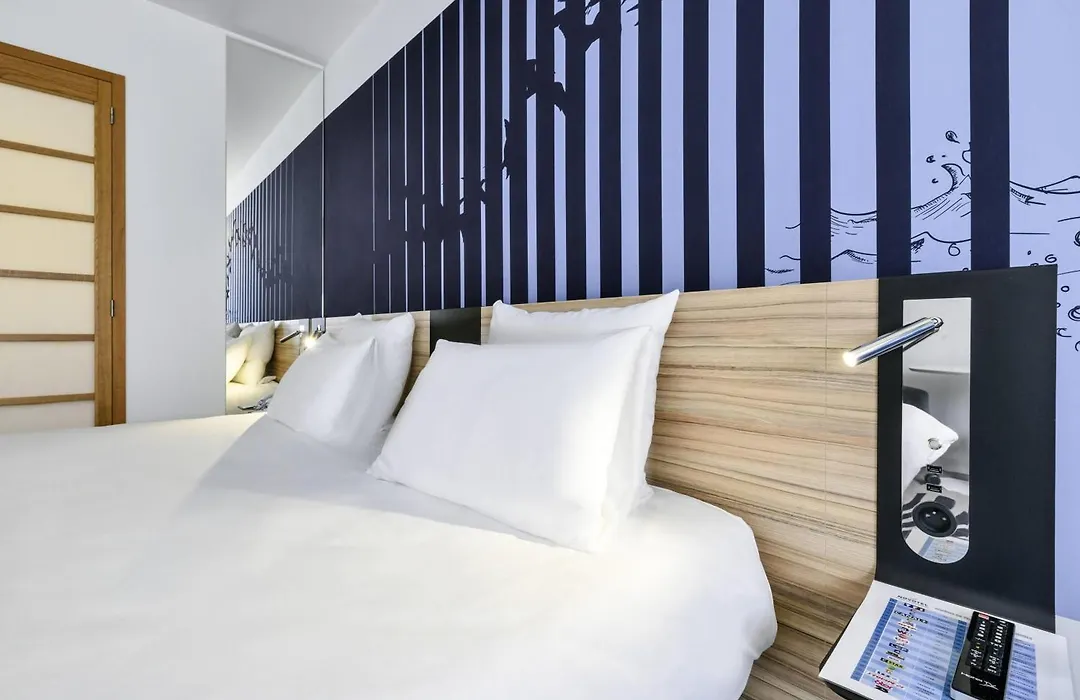 Novotel La Rochelle Centre-1