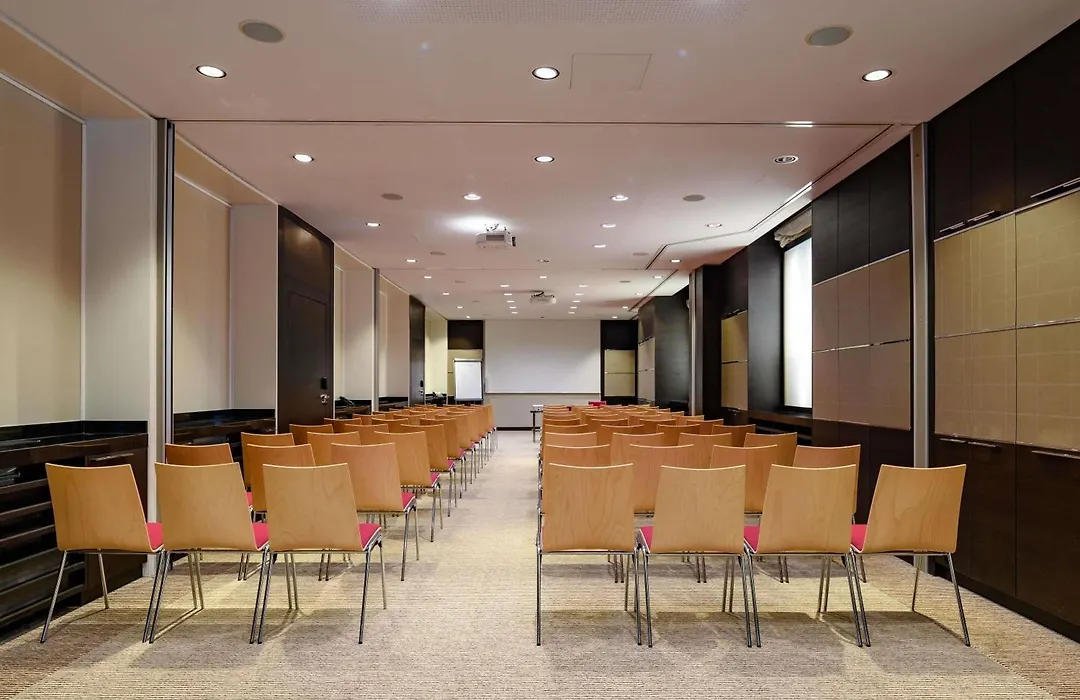 Moevenpick Hotel Lausanne-1