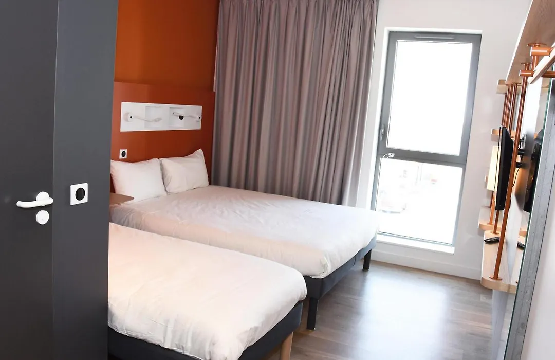 Ibis Budget Langres-1