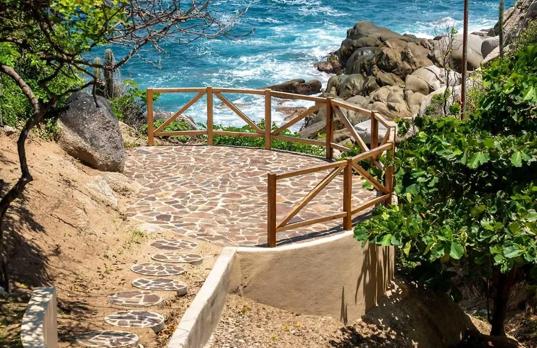 Villas Coral Huatulco-1