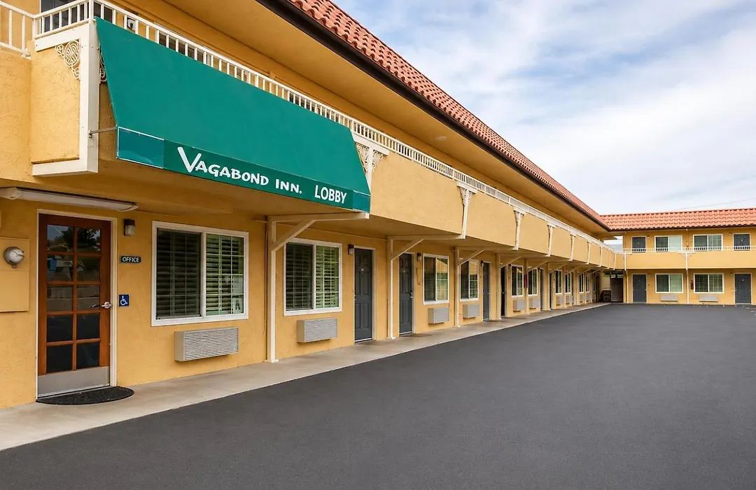 Vagabond Inn Hemet-1