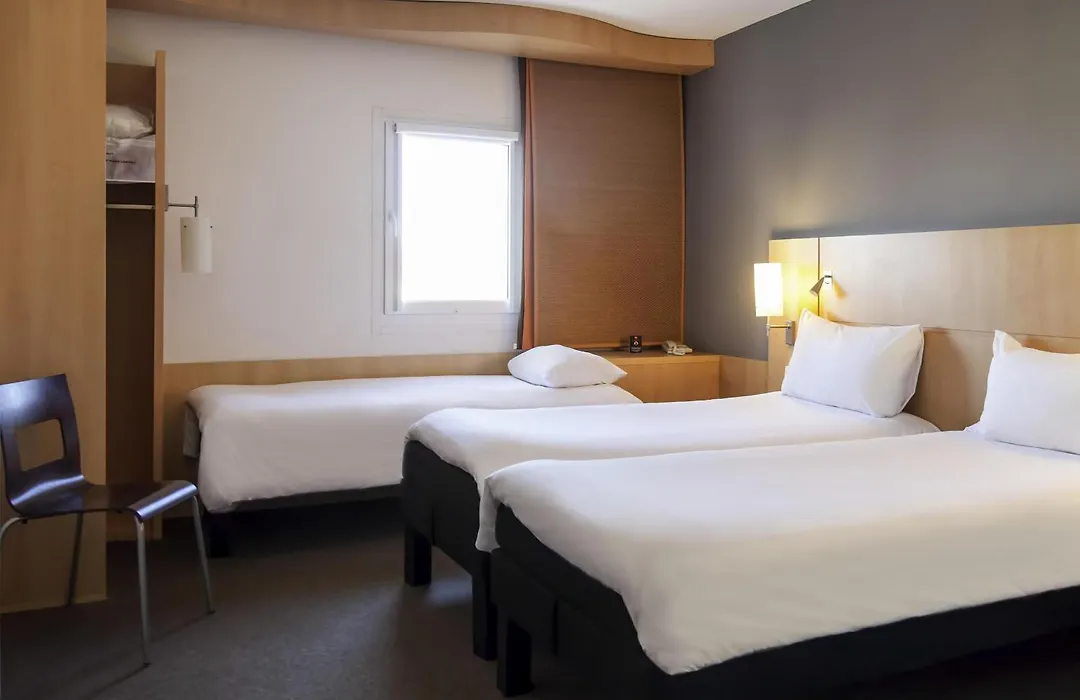 Ibis Praha Old Town-1