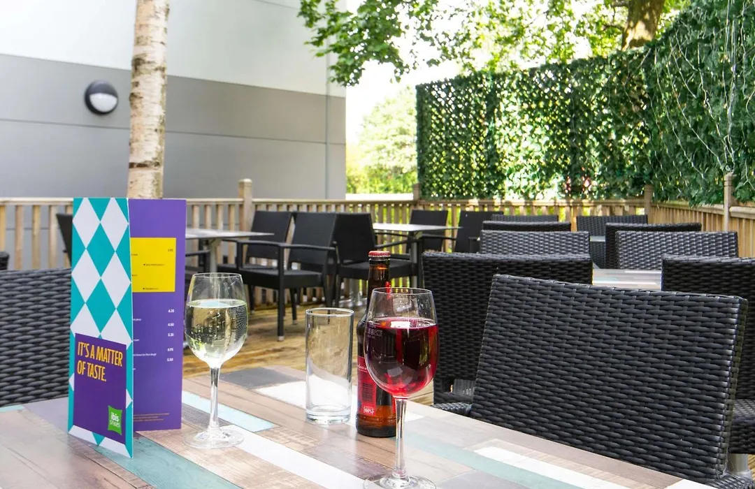 Ibis Styles Haydock-1