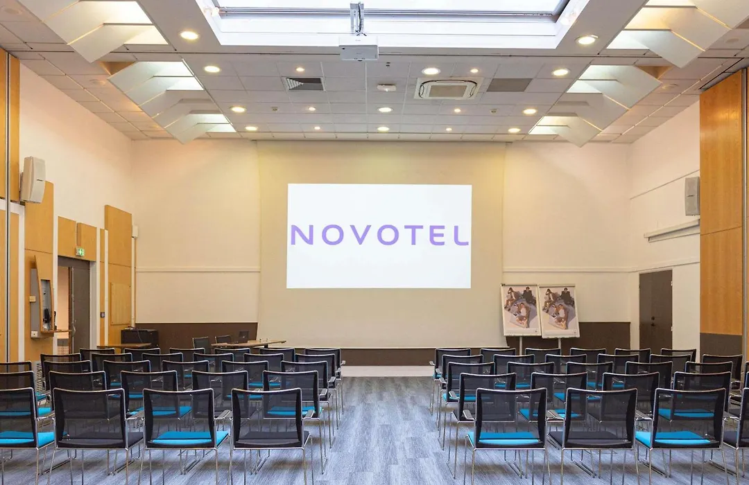 Novotel Paris Pont De Sevres-1
